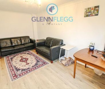 4 bedroom terraced house to rent - Photo 2