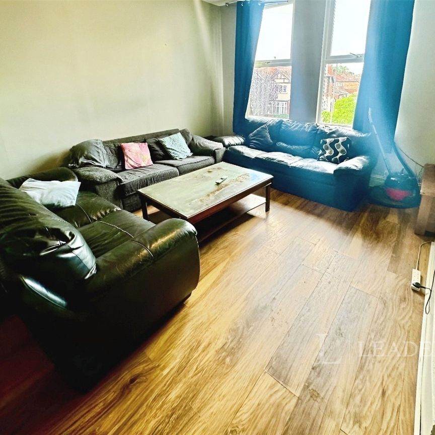 property to rent Norman Road, Manchester, M14 - Photo 1
