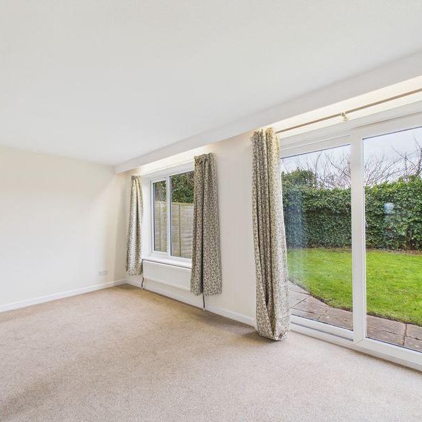 3 bedroom link detached house to rent - Photo 1