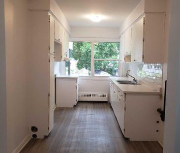 3 1/2 Renove Chauffage Eau Chaude Invlus Entrée Laveuse Secheuse - Photo 2