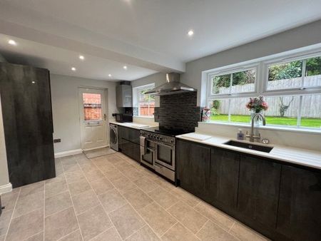 Orleigh Avenue, Newton Abbot, TQ12 - Photo 3