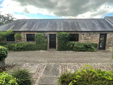 2 bedroom cottage to rent - Photo 2