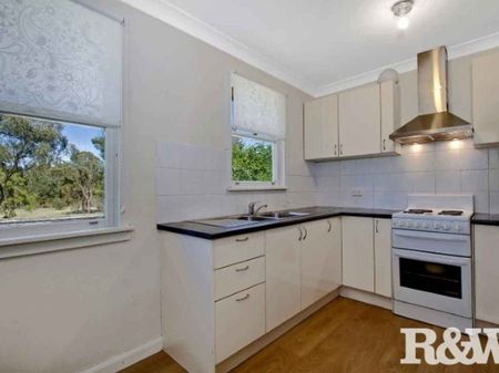 Family Home - Photo 4