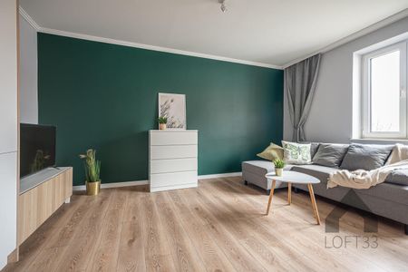 Piękne i wyposażone mieszkanie dwupokojowe w centrum Jaworzna do wynajęcia | Spacer 3D - Фото 4