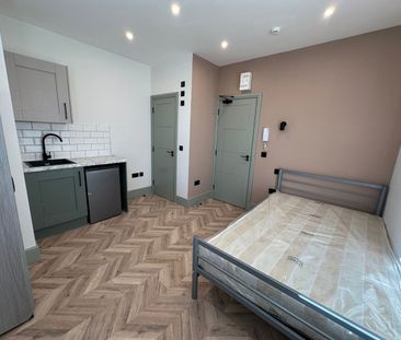Studio Flat, Salisbury Road, HA1 - Photo 2