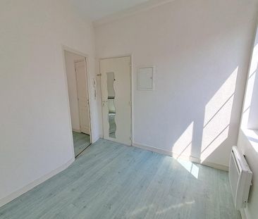 Location Appartement 1 pièce 16m² NANTES 44000 - Photo 1