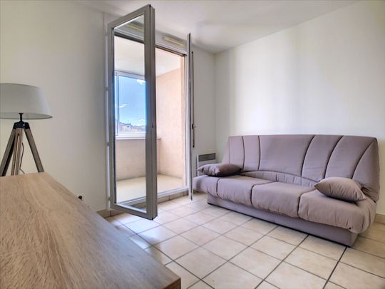 STUDIO MEUBLE – 30 m2 – 69003 LYON – Réf.1500 – Réf. 1500 - Photo 1