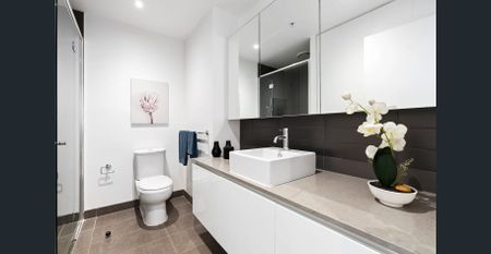 Stylish 2-bedroom apartment – Not Furnished - Photo 2