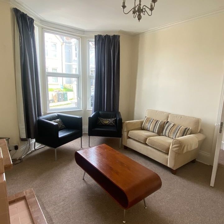 4 Bed Terraced House, Whippingham Road, BN2 - Photo 1