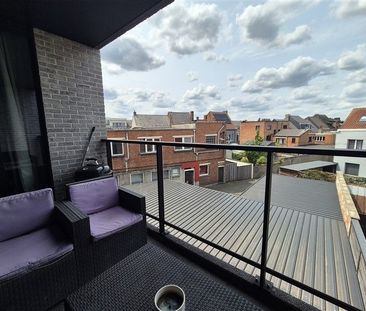 Appartement te huur - Foto 1