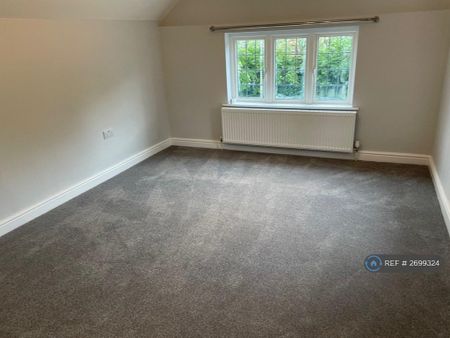 1 bedroom semi-detached house to rent - Photo 2