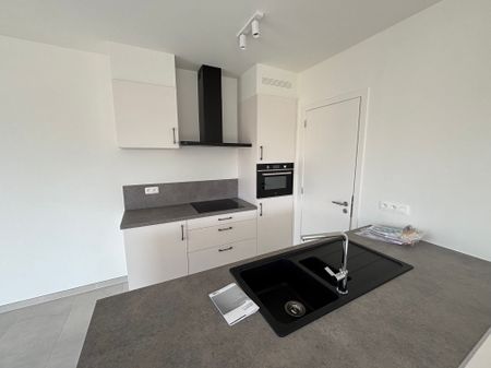 Nieuwbouw 2-slaapkamerappartement met terras - Foto 4