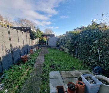 2 bedroom terraced house to rent - Photo 6