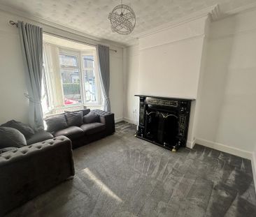 2 bedroom semi-detached house to rent - Photo 2