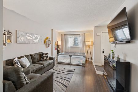 For Lease - 6118 Kelsey Crescent Unit# 6, Niagara Falls, Ontario - Photo 3