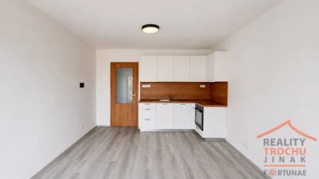Pronájem nového bytu 1+kk – Rezidence Kristian - Photo 2