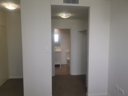 1085/111 High St MASCOT - Photo 5