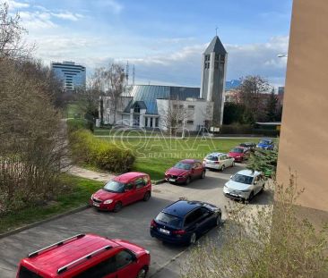 Pronájem bytu 1+kk (31 m - Photo 4