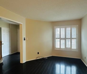 For Lease - 18 Dunsmore Crescent, Richmond Hill, Ontario - Photo 1