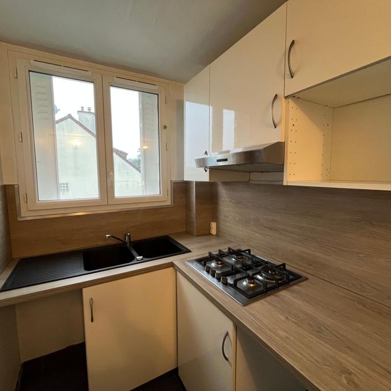 Location Appartement 4 pièces 74m² L HAY LES ROSES 94240 - Photo 1