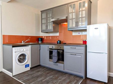 1 bedroom apartment to rent - Photo 4