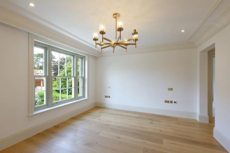 5 bedroom terraced house to rent - Photo 2