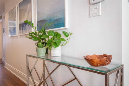 For Lease - 68 Carr Street Unit# Th8, Toronto, Ontario - Photo 4