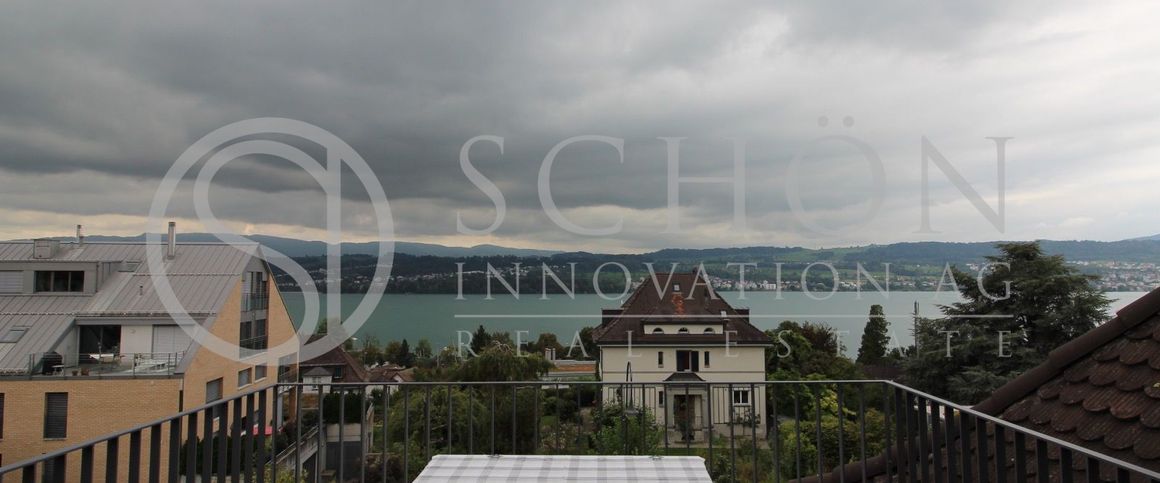 Möbliertes Wohnobjekt | mit traumhafter Aussicht auf den Zürichsee - Photo 1