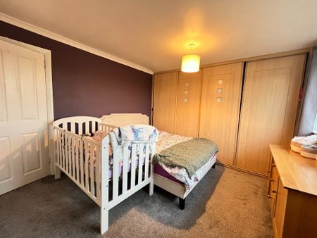 Cander Rigg, East Dunbartonshire, Bishopbriggs, G64 3LR - Photo 2