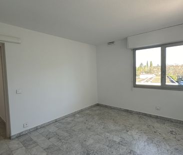 Location Appartement 4 pièces 89m² MONTPELLIER 34090 - Photo 2