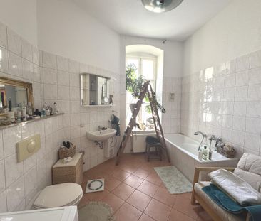 Historisches Wohnjuwel: Exquisite 2-Zimmer-Wohnung in der Hegelstraße - Photo 3