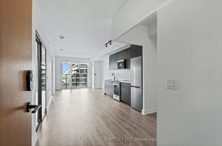 For Lease - 2369 Danforth Avenue Unit# 601, Toronto, Ontario - Photo 3