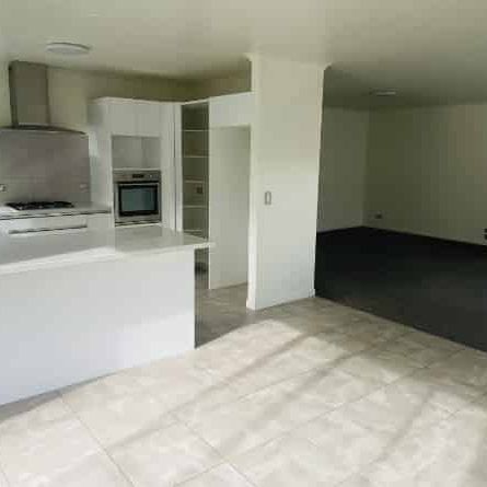 Spacious 3-Bedroom Apartment for Rent in Masterton - Photo 1