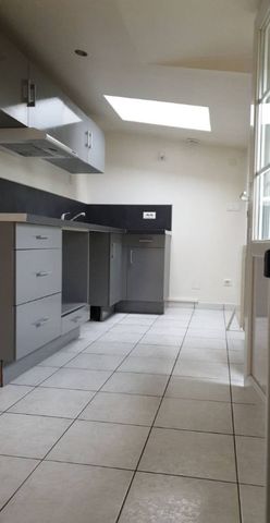 Location Appartement 3 pièces 55m² ST SAENS 76680 - Photo 4
