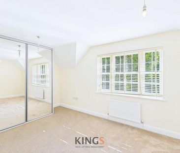 2 bedroom terraced house to rent - Photo 3