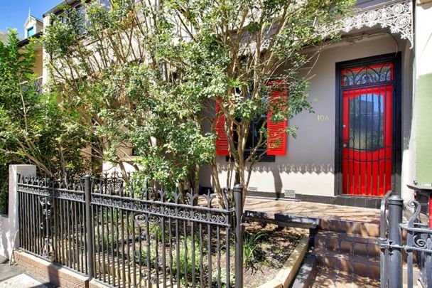 Unit 1/104 Bridge Road, - Photo 1