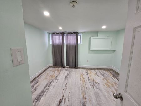 For Lease - 82 Pandora Circle Unit# Basement, Toronto, Ontario - Photo 5