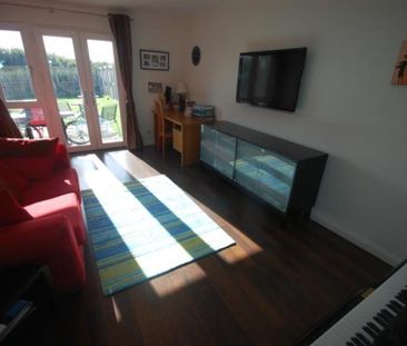 4 bedroom townhouse to rent - Photo 5