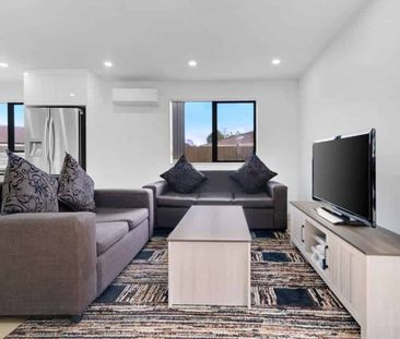 Excellent Condition 3 Bedroom + 2.5 Bathroom - Photo 1