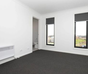 Your New Address Awaits - Photo 3