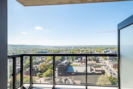 For Lease - 15 Queen Street Unit# 1503, Hamilton, Ontario - Photo 2