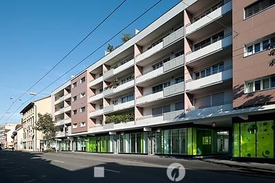 "Perfect for students or singles!" - Photo 1