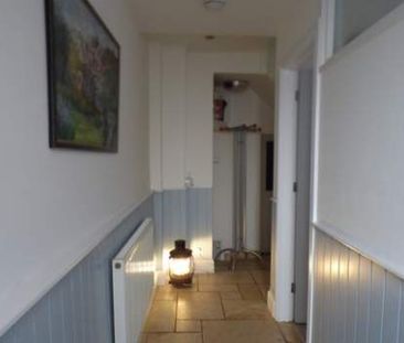 2 bedroom property to rent in Topsham - Photo 1