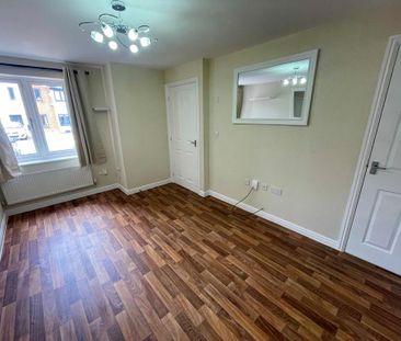 2 bedroom end of terrace house to rent - Photo 6