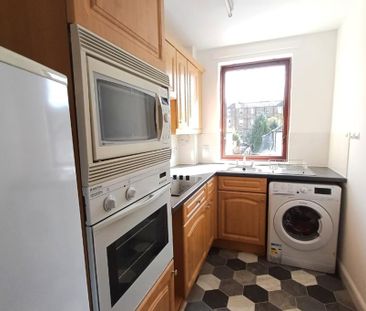 2 bed flat for rent in Roseburn - Photo 4