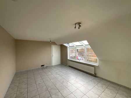 Appartement met één slaapkamer en ruim zonneterras - Photo 3