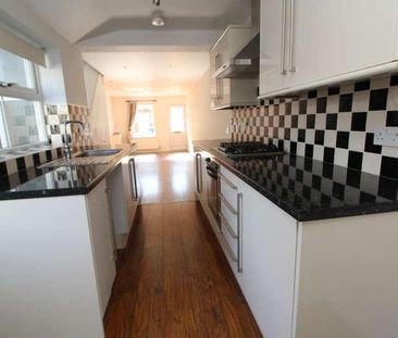 Trinity Lane, Beverley, HU17 - Photo 5