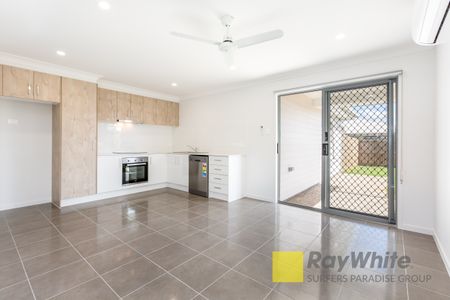 2/59 Rural Street, Park Ridge QLD 4125 - House For Rent | Domain - Photo 4