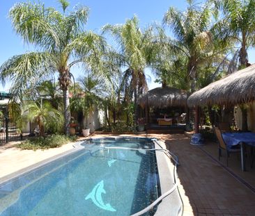 Pool and Garden Service Included in Rent - Photo 5