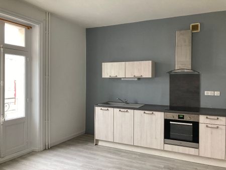 Location appartement 2 pièces, 52.00m², Fontenay-le-Comte - Photo 4